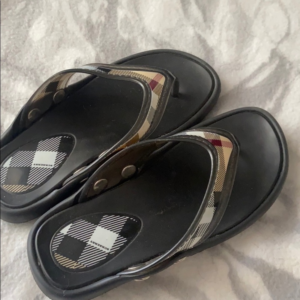 Burberry slides